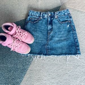 Wild Fable Stone Washed Denim Frayed Edge Skirt